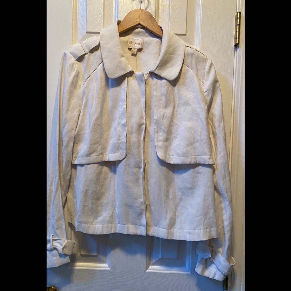 Ella moss dressy blouse.  Size Medium New with tags.